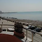 酒店 克里斯塔尔酒店 Durrës