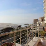 克里斯塔尔酒店 Durrës