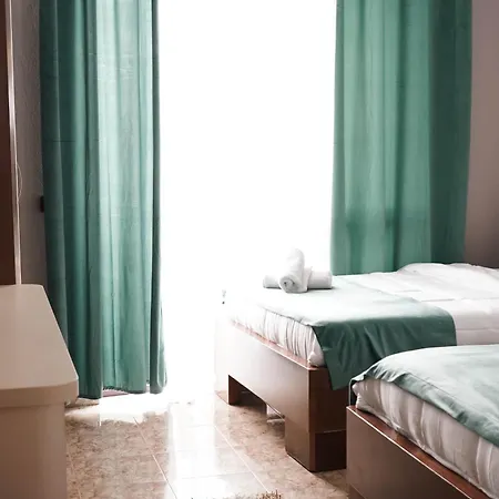 فندق Kristal دراس