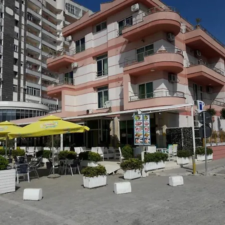 Kristal فندق دراس