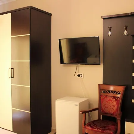 Kristal Hotel 3*