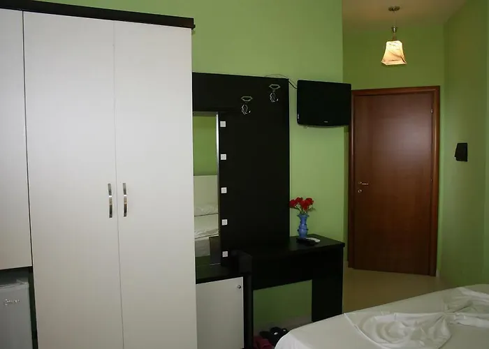 克里斯塔尔酒店 3*