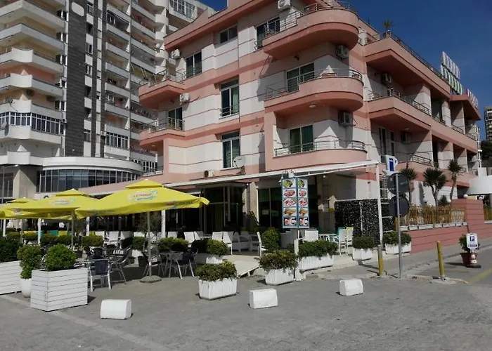 克里斯塔尔酒店 酒店 Durrës