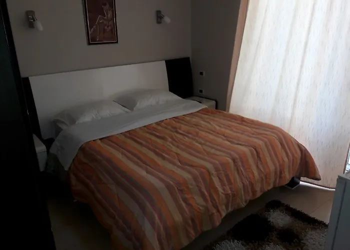 克里斯塔尔酒店 3*