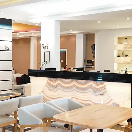 Kristal 호텔 Durrës