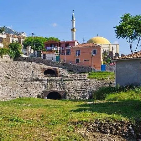 Kristal Szálloda Durrës